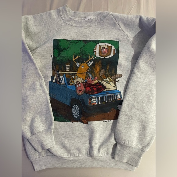 Vintage Sweatshirt “Deer v. Hunter” FOTL - Picture 1 of 4
